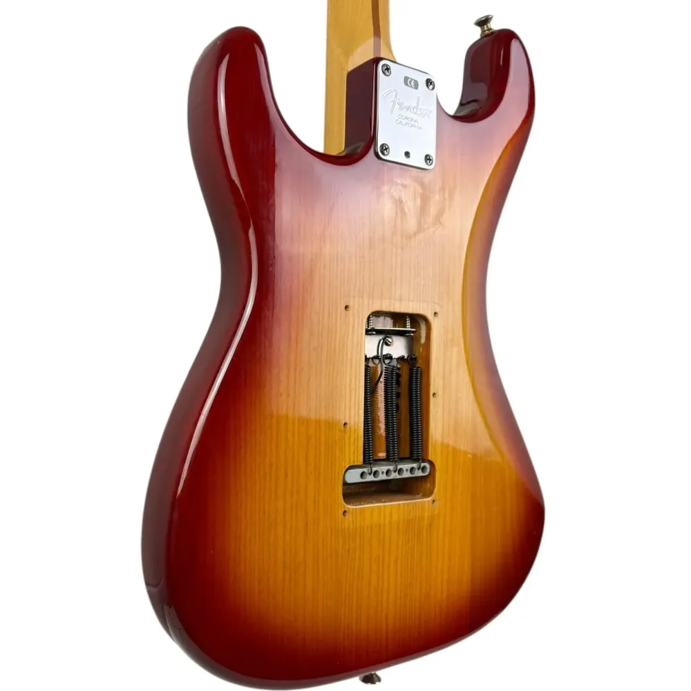 Fender American Deluxe Stratocaster 2005 - Cherry Sunburst