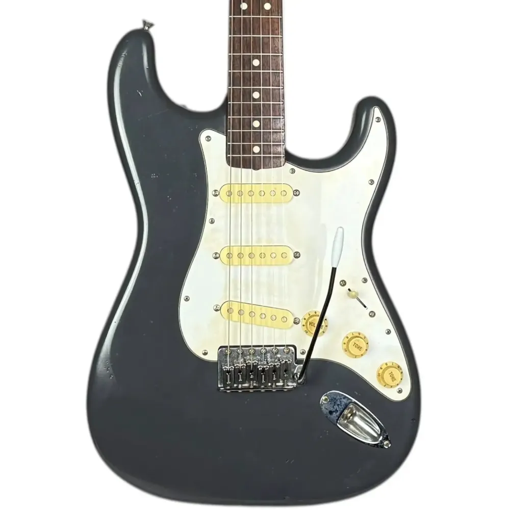 Fender Japan ST-STD Standard Stratocaster 2013 - Сиво пребоядисване