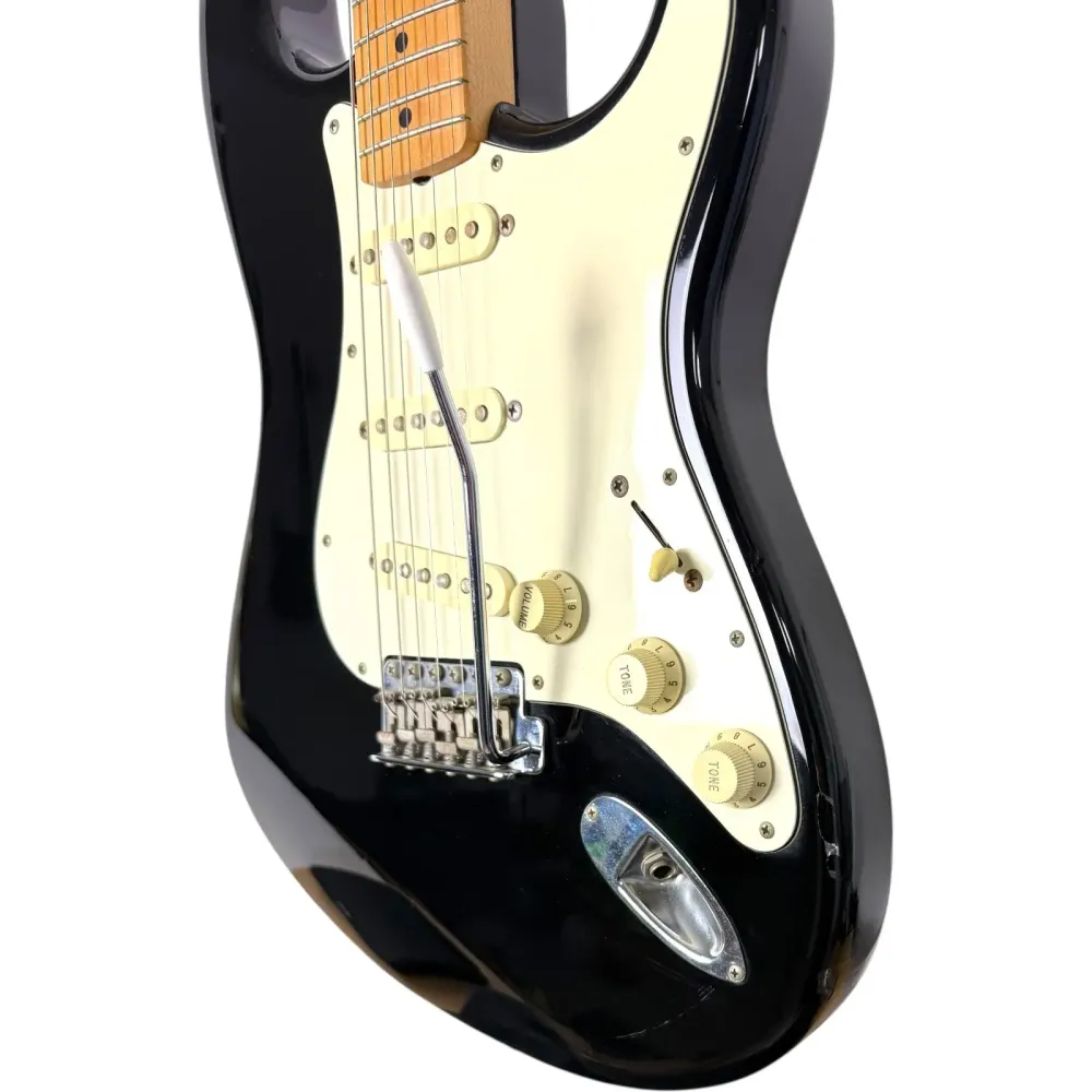 Fender Japan ST-STD Stratocaster 1997-2000 - Черен