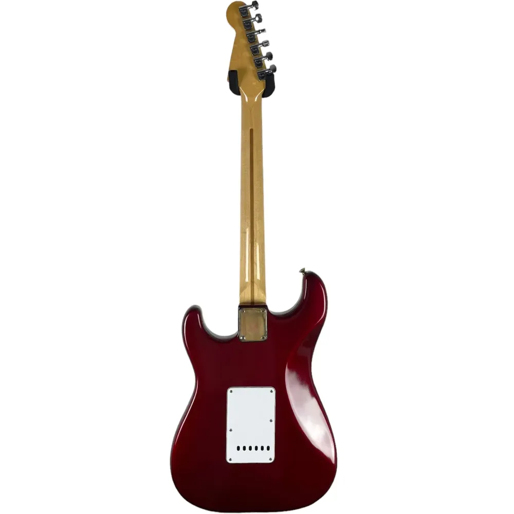 Fender Stratocaster Strat 1981 - Червен