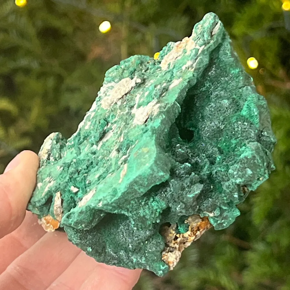Копринен малахит необработен камък m4