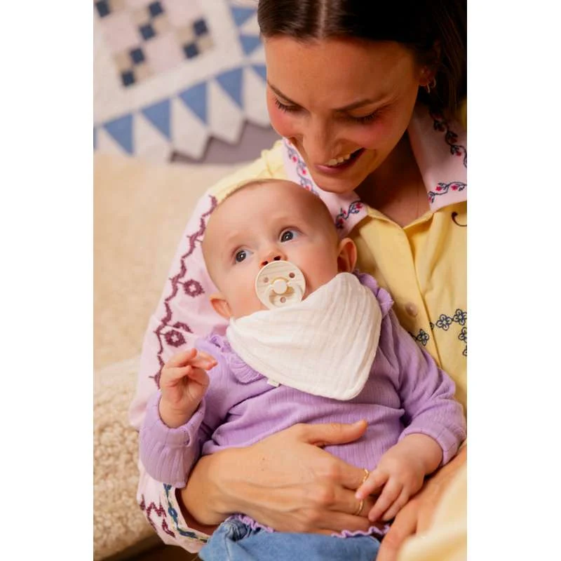 Bibs Round Colour Pacifier - sz. 2 - natural rubberized - Studio - Pin - Vanilla