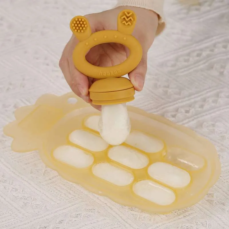 Cordless Haakaa Pineapple Freezer Tray - Banana