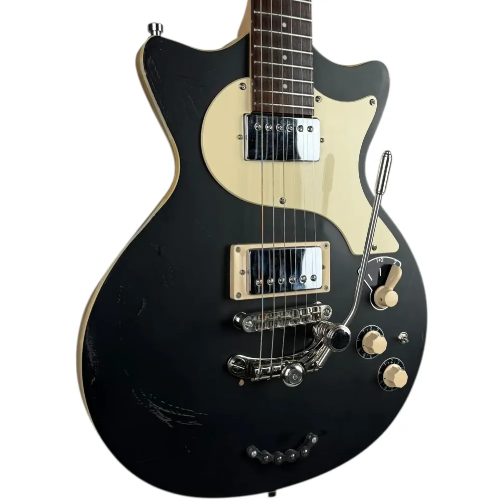 Framus Double Cut - Черен