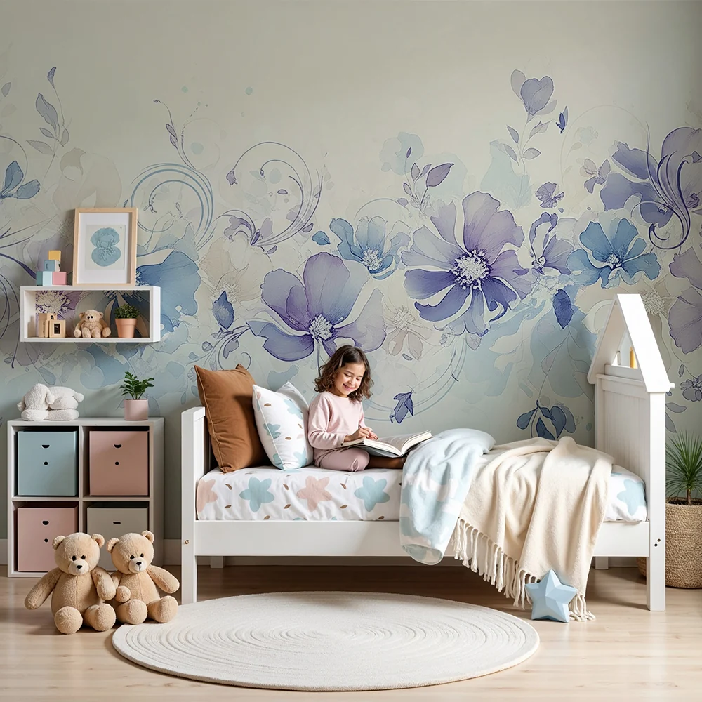 Papel de parede quarto bebê | Delicadas flores em tons de azul e violeta