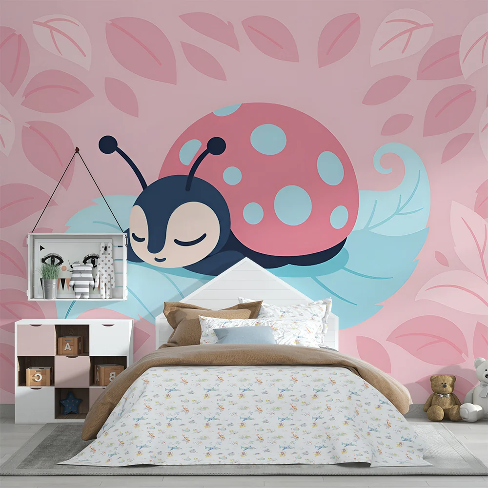 Papel de parede quarto bebê | Joaninha adormecida em folha de cor pastel