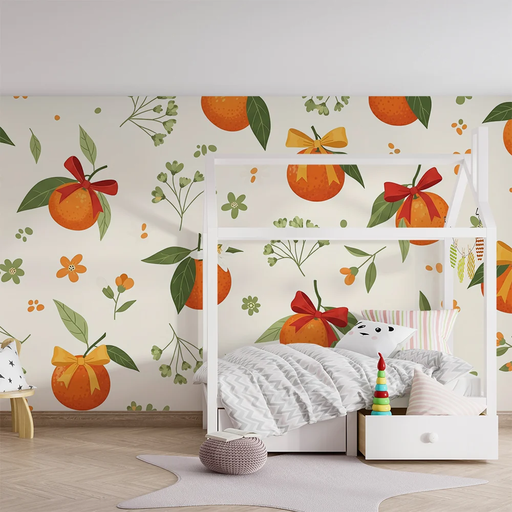Papel de parede quarto bebê | Laranjas e flores delicadas em fundo claro