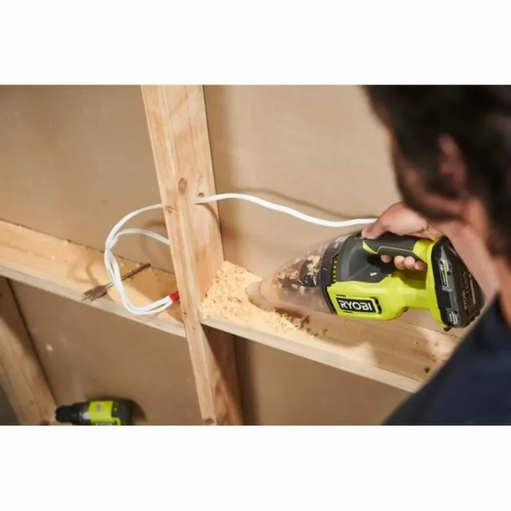 Ръчна прахосмукачка Ryobi